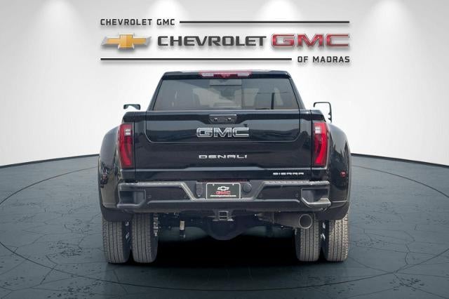 2026 GMC Sierra 3500 HD Denali Ultimate DRW