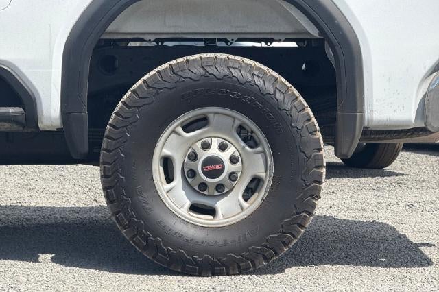 2023 GMC Sierra 2500 HD Pro