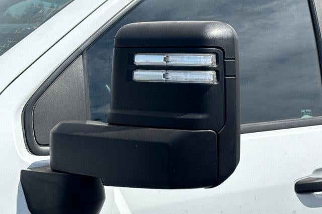 2023 GMC Sierra 2500 HD Pro