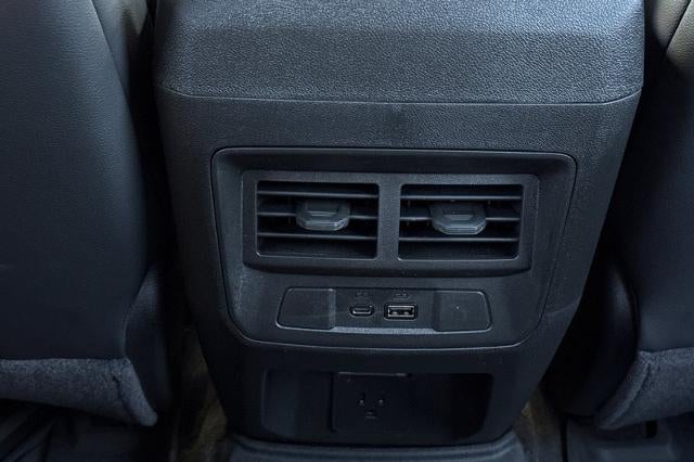 2026 GMC Canyon AT4 - Photo 13