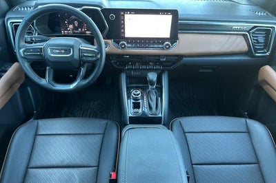 2023 GMC Canyon AT4