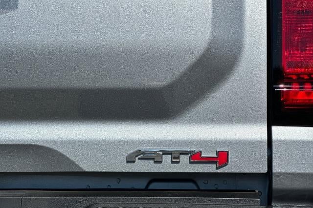2023 GMC Canyon AT4