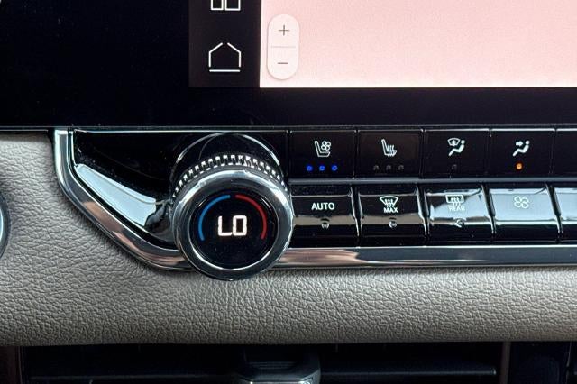 2023 GMC Canyon 4WD Denali