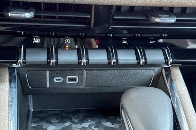 2023 GMC Canyon 4WD Denali