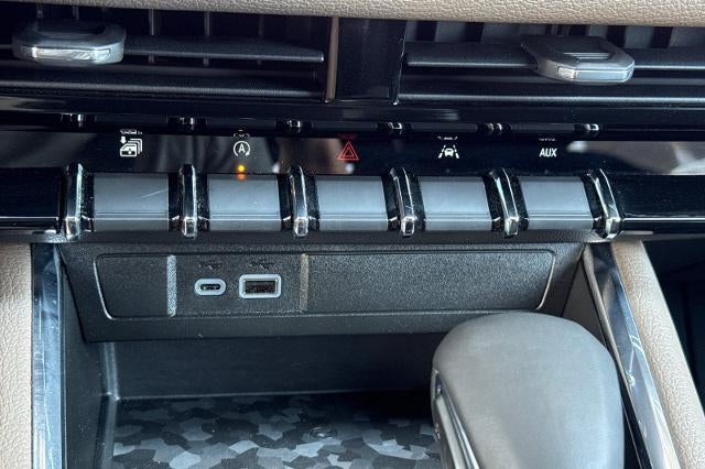 2023 GMC Canyon 4WD Denali