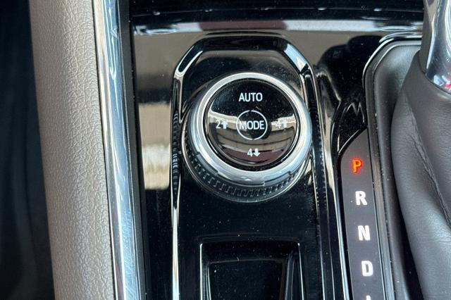2023 GMC Canyon 4WD Denali
