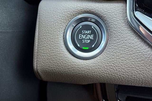 2023 GMC Canyon 4WD Denali