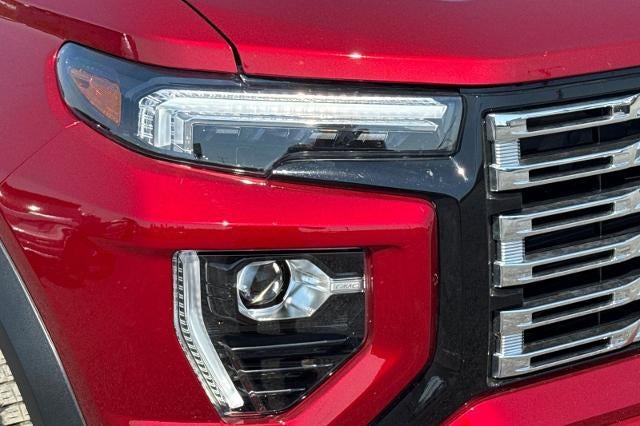 2023 GMC Canyon 4WD Denali