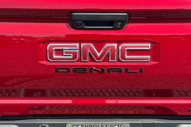 2023 GMC Canyon 4WD Denali