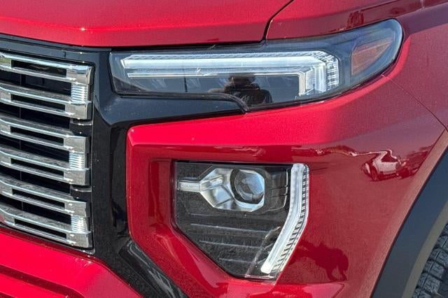 2023 GMC Canyon 4WD Denali