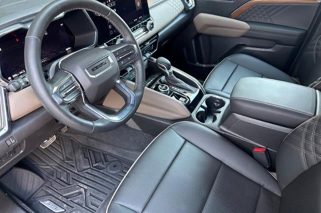 2023 GMC Canyon 4WD Denali