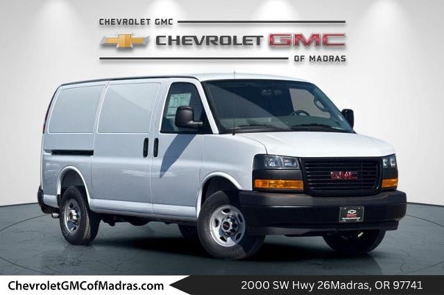 2026 GMC Savana 3500's photo