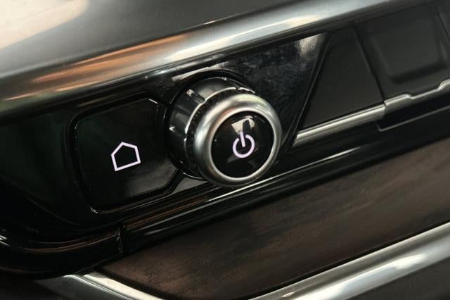 2024 GMC Sierra 1500 SLT - Photo 31
