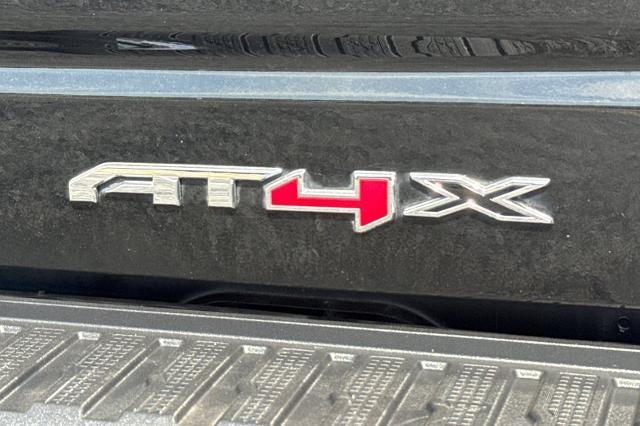 2022 GMC Sierra 1500 AT4X