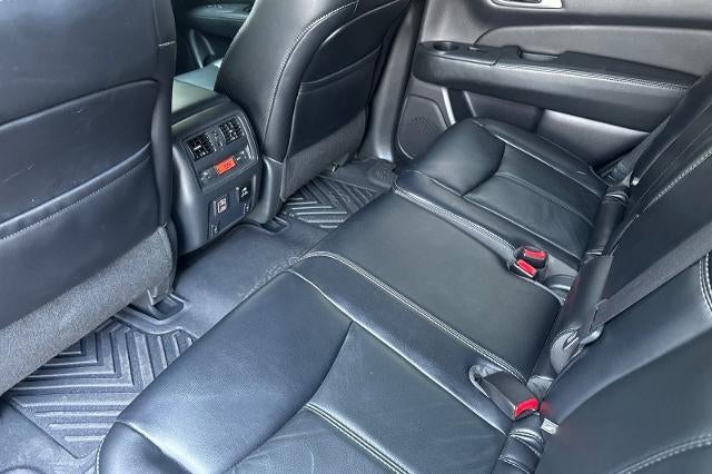 2018 Nissan Pathfinder SL