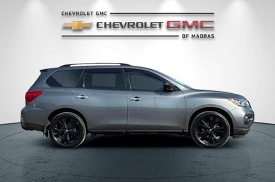 2018 Nissan Pathfinder SL