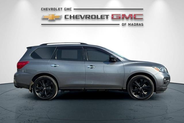 2018 Nissan Pathfinder SL