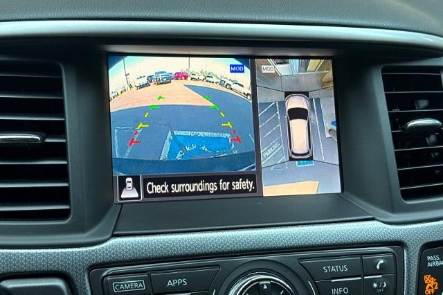 2018 Nissan Pathfinder SL