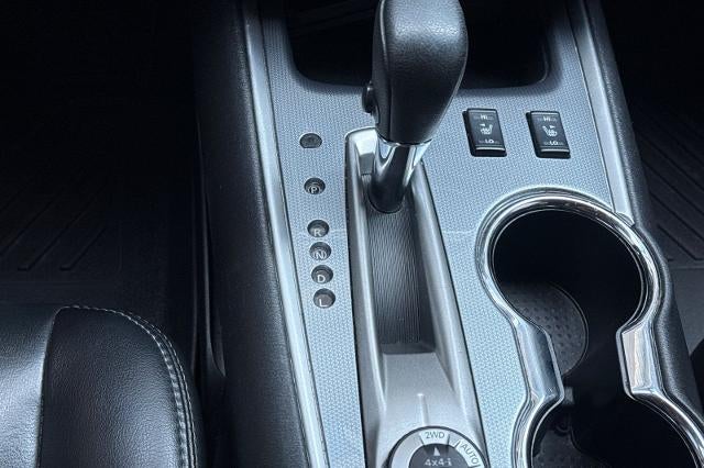 2018 Nissan Pathfinder SL