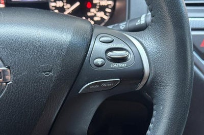 2018 Nissan Pathfinder SL