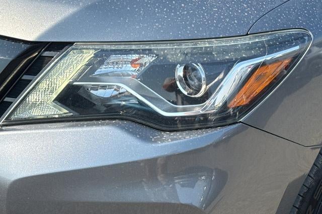 2018 Nissan Pathfinder SL