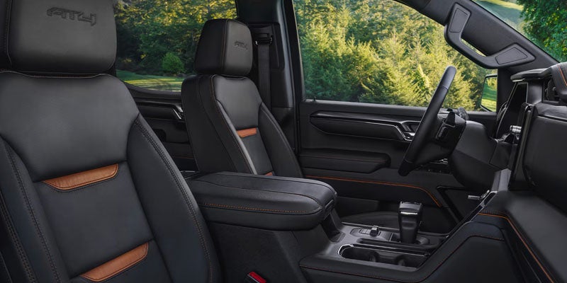New GMC Sierra 1500 premium front cabin and seating design